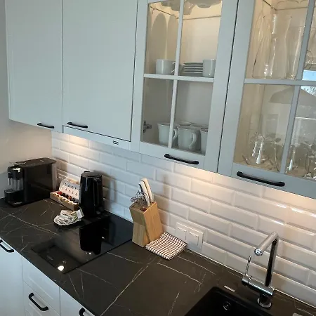 Pinea Apartmán *