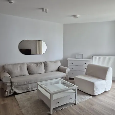 Pinea Apartmán *