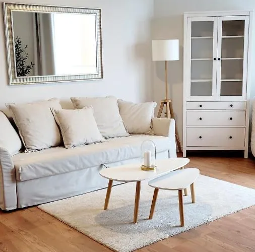 Pinea بوبيروفو