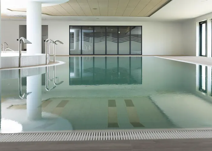 شقة Pinea بوبيروفو